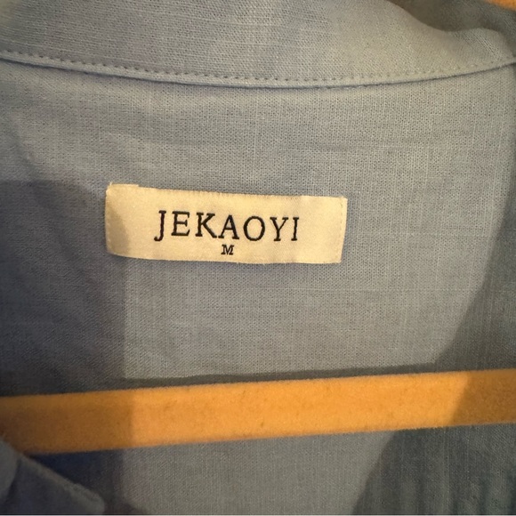 Light blue linen pleated Cuban collar, short sleeve shirt, size medium NWOT - Picture 6 of 6